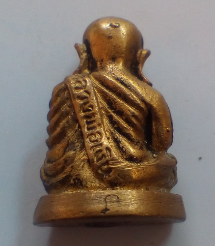 รูปหล่อหลวงพ่อเงิน หลวงปู่จรัญ วัดน้ำเคือง จ.พิจิตร