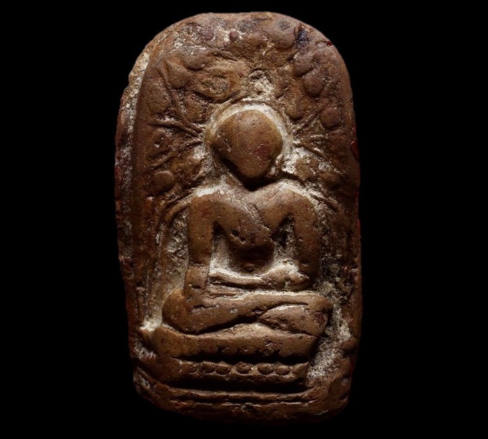 พระคงแดงกรุเก่า ฟอร์มตรงล่ำหนาหลังอูมโพธิ์เด้ง คลาสสิคตามภาพ พระแท้ตลอดชีพ