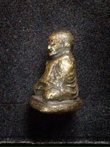 รูปหล่อ พิมพ์ขี้ตาห้าชาย