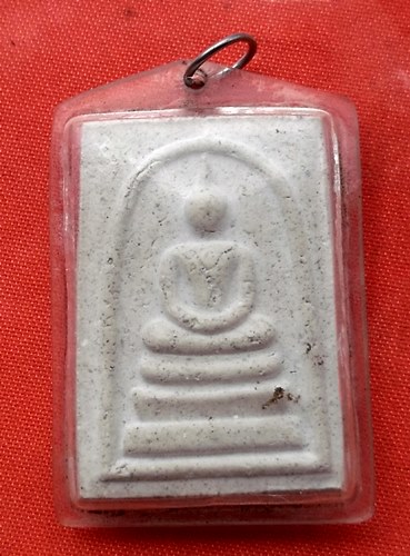 เริ่ม 10 บาท กับ  พระสมเด็จ เนื้อผง  …E652