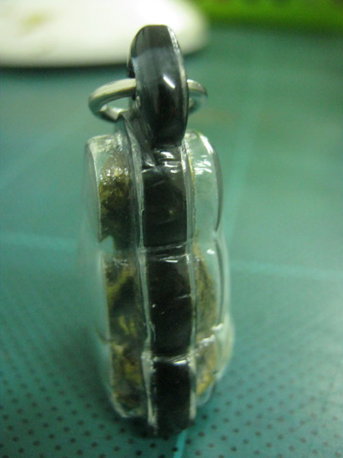 หลวงพ่อเงิน ช.อุมหาลาภ ปี 2537