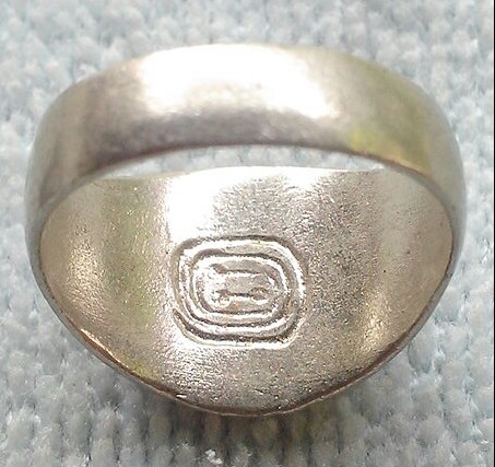 20 บาท แหวนยันต์ 2
