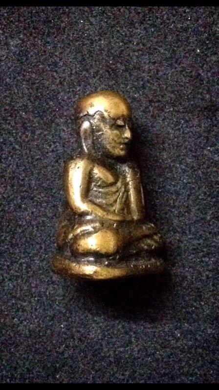 รูปหล่อหลวงพ่อเงิน วัดบางคลาน พิมพ์นิยม