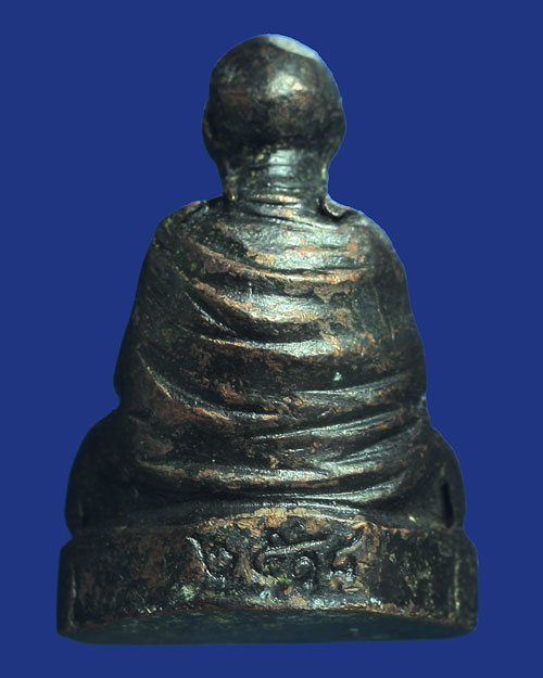 รูปเหมือนปั๊ม สมเด็จพระพุฒาจารย์โต พรหมรังษี วัดละครทำ กรุงเทพฯ 2508 เนื้อทองผสมรมดำ อุดกริ่ง