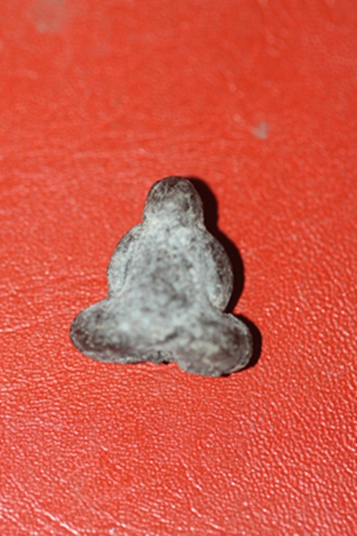 พระปิดตาฝังพลอย หลวงปู่คำพัน วัดธาตุมหาชัย จ.นครพนม 