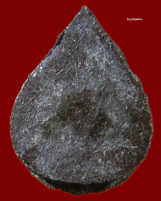 พระกลีบบัวเล็กเนื้อว่าน ปี 2516 หลวงปู่แหวน สุจิณฺโณ วัดดอยแม่ปั๋ง