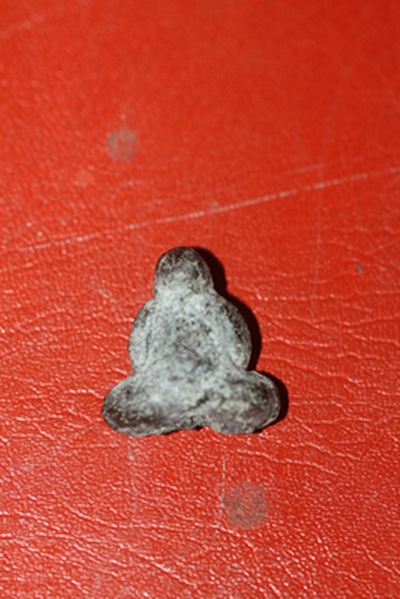 พระปิดตาฝังพลอย หลวงปู่คำพัน วัดธาตุมหาชัย จ.นครพนม