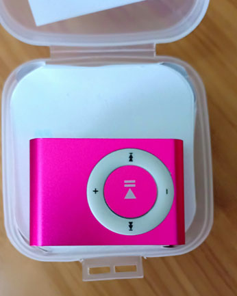 เครื่องเล่น MP3 Multimedia Player เคาะเดียว