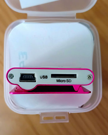 เครื่องเล่น MP3 Multimedia Player เคาะเดียว