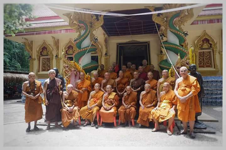 (เคาะเดียว) พระผงดวงเศรษฐี 3 หลวงปู่หมุน วัดป่าหนองหล่ม 5 องค์