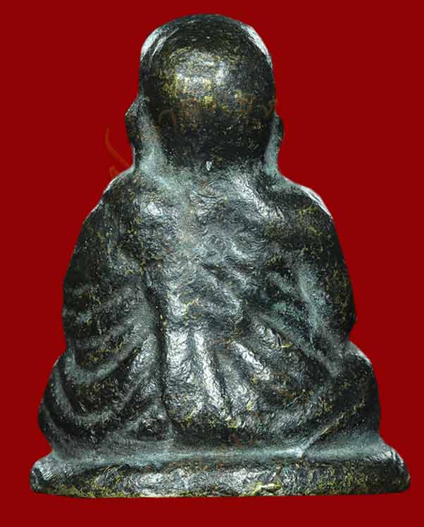 รูปหล่อ หลวงพ่อเงิน วัดบางคลาน  รุ่นปืนแตก พิมพ์ เศียรกลมนิยม  วัดคงคาราม อ.โพทะเล จ.พิจิตร ปี ๒๕๒๘