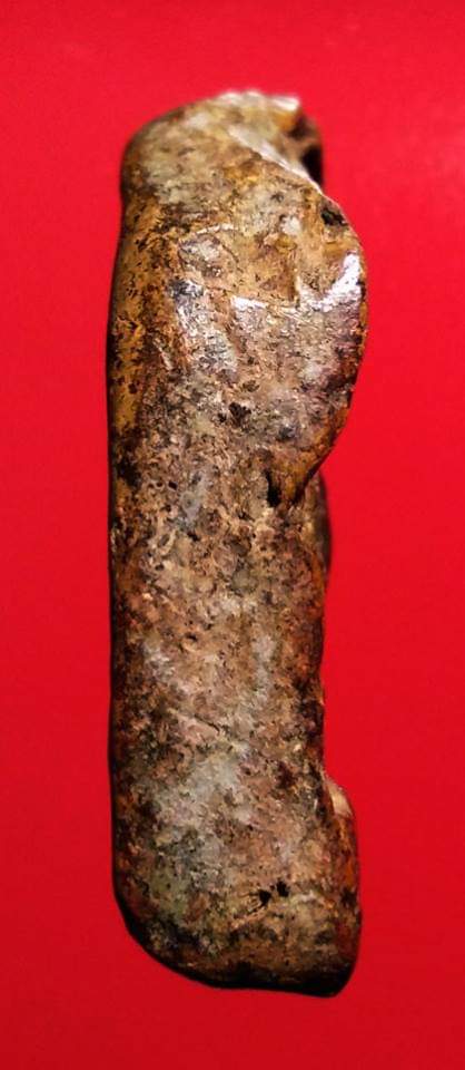 พระซุ้มกอ พิมพ์ใหญ่มีลายกนก สวยตามสภาพ