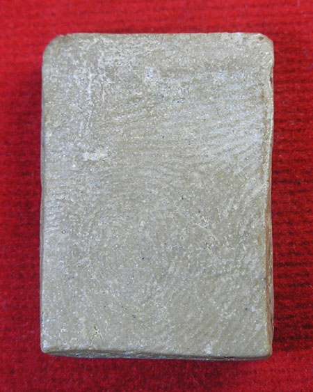 พระเนื้อผงน้ำมัน กรุวัดชนะสงคราม กรุงเทพมหานคร พ.ศ.๒๔๙๑ พิมพ์ ปางพระสังกัจจายน์..สวย