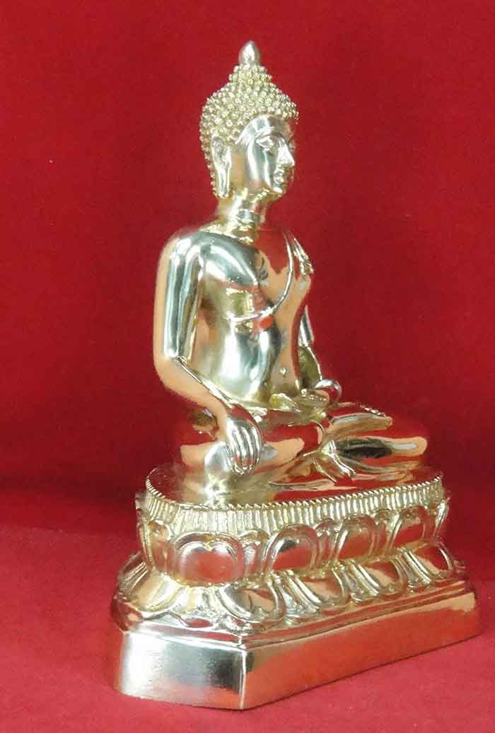 ***พระพุทธรูปศิลปะแบบสมัยเชียงแสน (สิงห์๑) เนื้อทองเหลืองขัดเงา พิมพ์พุทธศิลป์ใหม่ย้อนยุค ประณีตสวยง