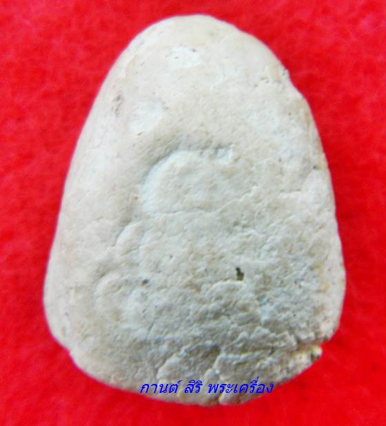 พระปิดตา เนื้อผง หลังยันต์น้ำเต้า ท่านเจ้าคุณนรฯ วัดเทพศิรินทร์ฯ กรุงเทพ ปี 2513