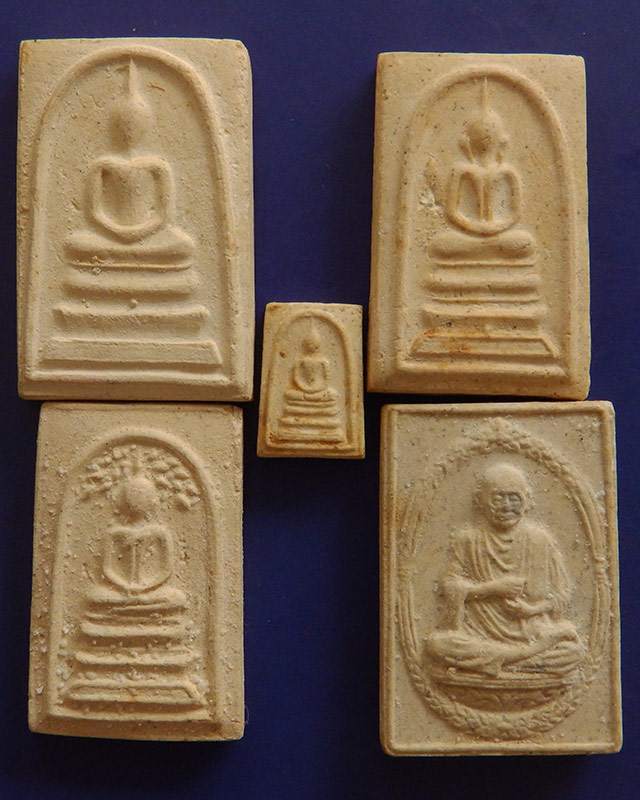 3.กล่องชุดสมเด็จวัดระฆัง 118 ปี พ.ศ. 2533 พร้อมกล่องเดิม