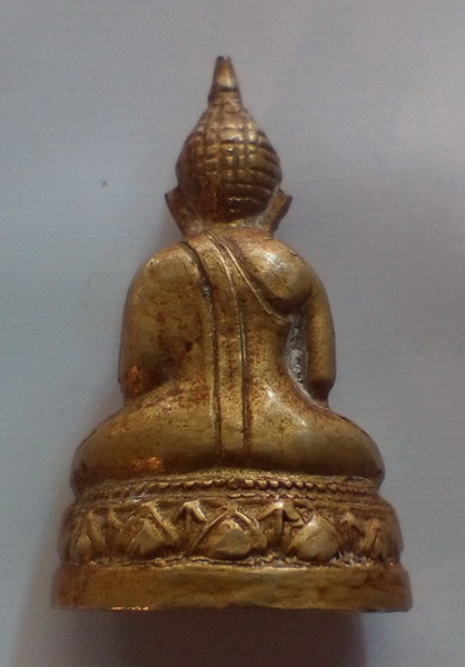 หลวงพ่อโสธร ออกวัดพิกุลเงิน จ.นนทบุรี