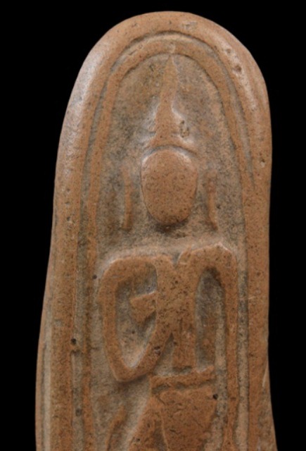 พระลีลา พิมพ์ใหญ่ เนื้อดิน กรุวัดม่วง จ.สุพรรณบุรี พอสวย มาพร้อมบัตรรับรองความแท้