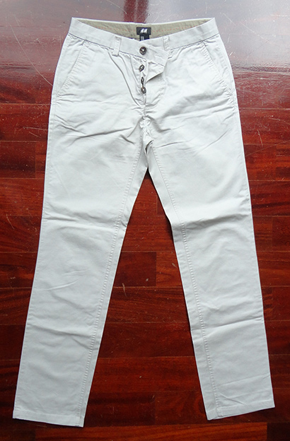 กางเกง H&M ของแท้ ทรงสวย เอว 28 ดูสีจากรูปที่2ครับ