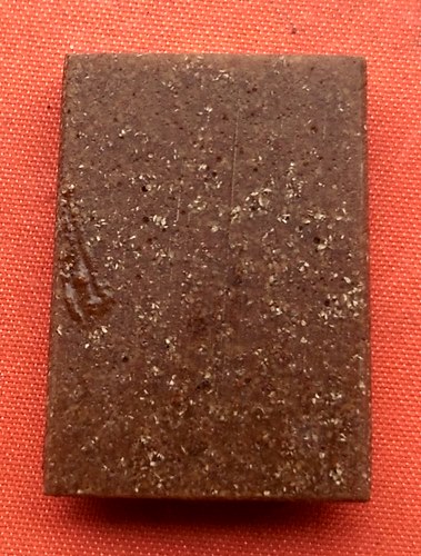 เริ่ม 10 บาท กับ พระผงกระเบื้องหลังคาโบสถ์ หลวงพ่อพุทธโสธร  …D47