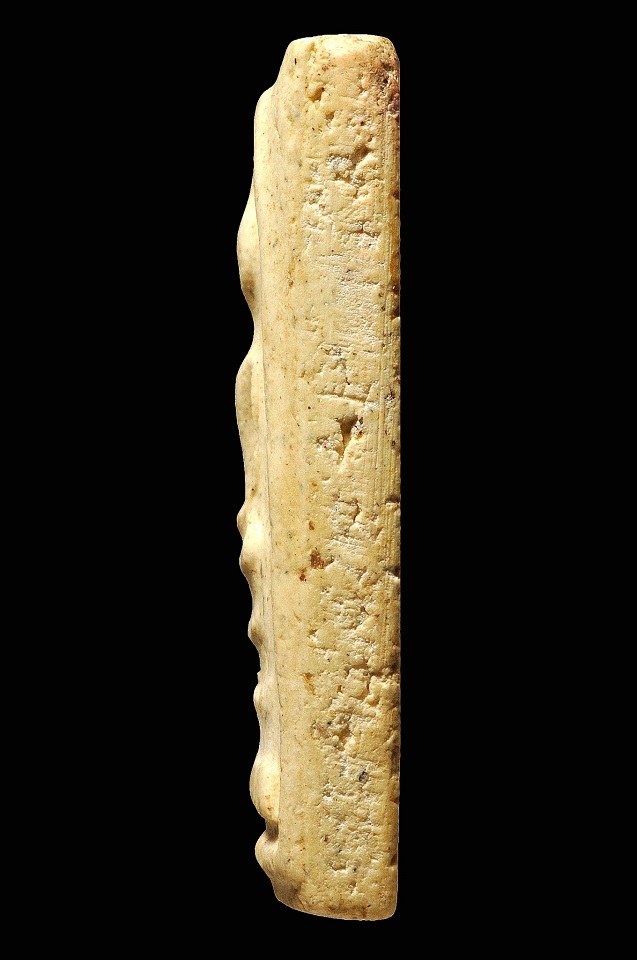 พระสมเด็จ100ปี วัดระฆัง พิมพ์เส้นด้ายใหญ่ พร้อมกล่อง