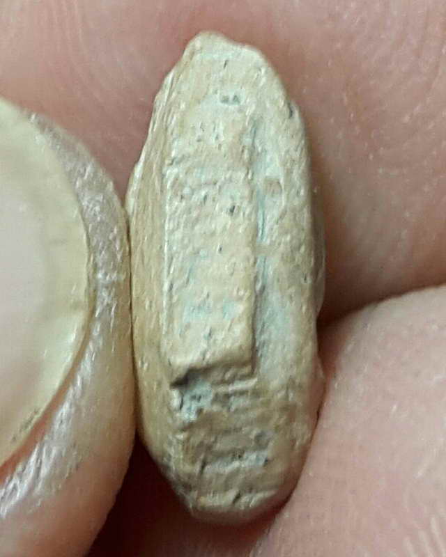 พระพิมพ์ปิดตาจิ๋ว เนื้อดินหลวงพ่อเงิน บางคลาน