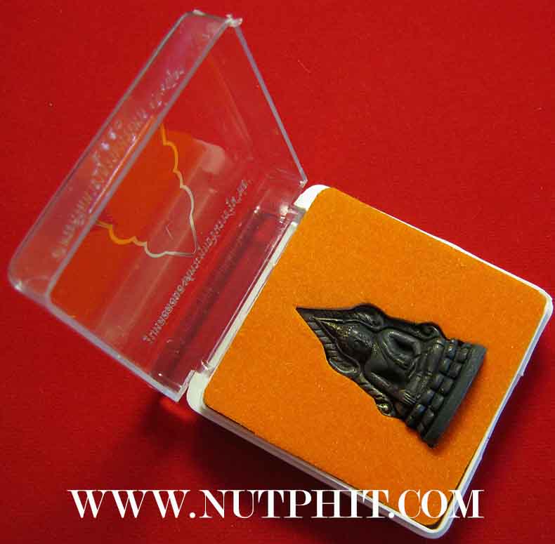 รูปหล่อลอยองค์พระพุทธชินราช รุ่น พ่อ หมายเลข ๒๕๓๑๘ แท้ สวย เดิมครับ*85