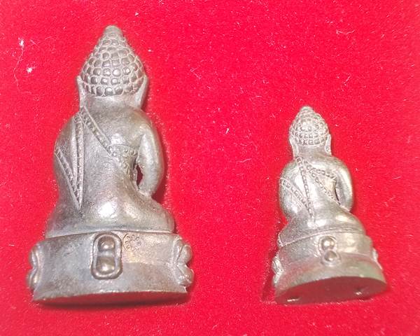 พระกริ่ง + พระชัยวัฒน์ " ปวโร " 84 พรรษา สมเด็จพระญาณสังวรฯ วัดบวรนิเวศน์วิหาร เนื้อนวโลหะ ปี2540