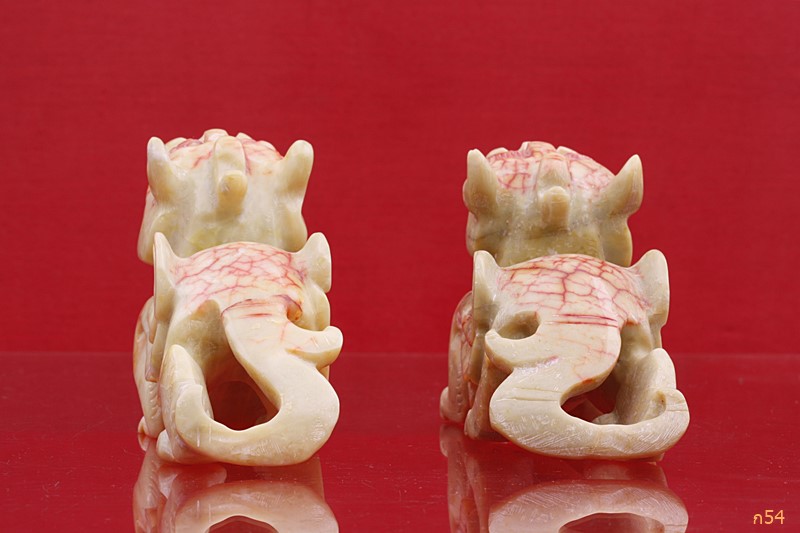 ปีเซี๊ยะหิน 1 คู่