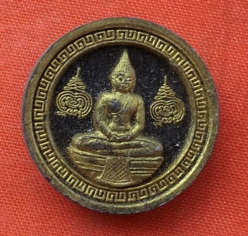 เริ่ม 10 บาท กับ พระเนื้อผงหลวงพ่อพุทธโสธร     …E709