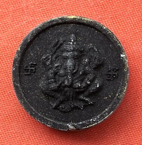 เริ่ม 10 บาท กับ พระเนื้อผงหลวงพ่อพุทธโสธร     …E709