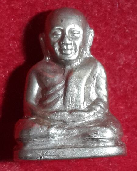 รูปหล่อ หลวงพ่อเงิน ปี 15 เนื้ออัลปาก้า ออกวัดหอไกร จ.พิจิตร 