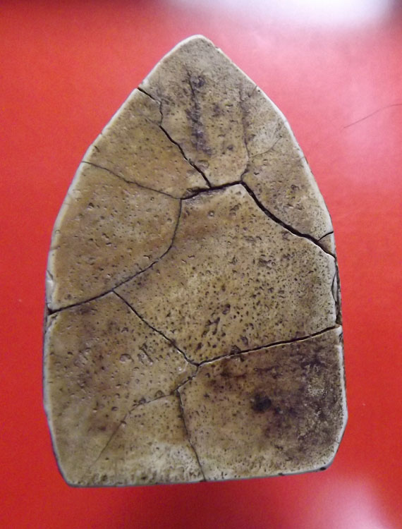 พระขุนแผน กรุวัดทับผึ้ง จ.สุโขทัย