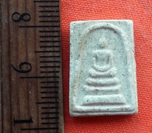 เริ่ม 10 บาท กับ พระสมเด็จ เนื้อผง   …G534
