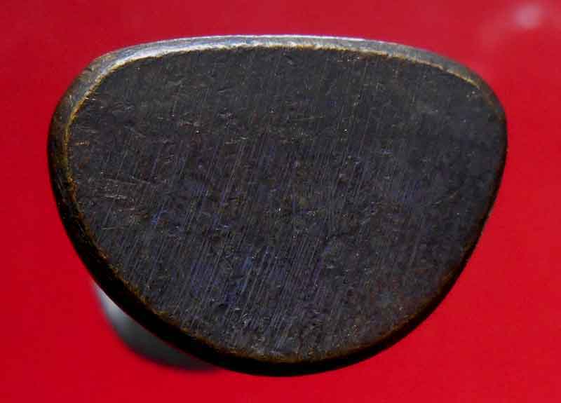 รูปหล่อหลวงพ่อเงิน พิมพ์ใหญ่ มีคราบเบ้า