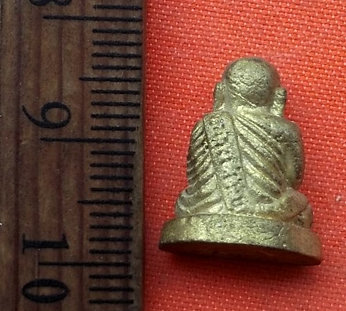 เริ่ม 10 บาท กับ หลวงพ่อเงิน   …E398