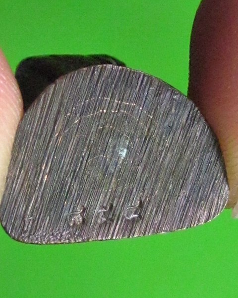 รูปหล่อพระครูแป๋ว