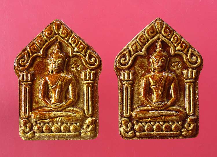 พระขุนแผนผงพรายกุมาร รุ่นพรายมหาเสนห์ หลวงพ่อสินวัดละหารใหญ่ ครับ 