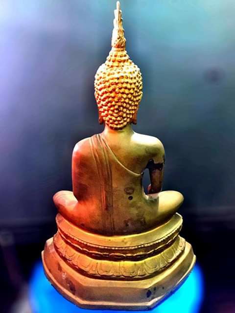 พระบูชา ขนาดหน้าตัก 9 นิ้ว ฐาน 12 นิ้ว สูง16 นิ้ว เคาะเดียว