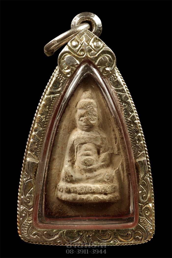 พระแม่ชีบุญเรือน พิมพ์เล็ก เนื้อผง เลี่ยมจับขอบเงิน