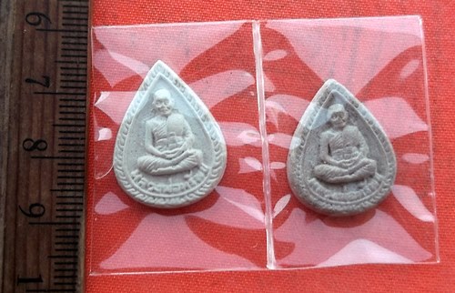 เริ่ม 10 บาท กับ พระเนื้อผง หลวงพ่อทรัพย์ วัดบ้านงิ้ว จ.ชลบุรี     …G868