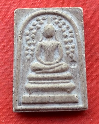 เริ่ม 10 บาท กับ พระผงสมเด็จไหว้ครูหลวงพ่อเปิ่น   …G38