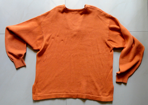 เสื้อแจกเกดไหมพรม ARMANI ของแท้ ขนาดประมาณ XL