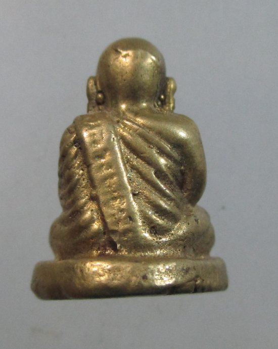 ๒๐ รูปหล่อหลวงพ่อเงิน วัดบางคลาน  ยุคหลัง พิมพ์เล็ก