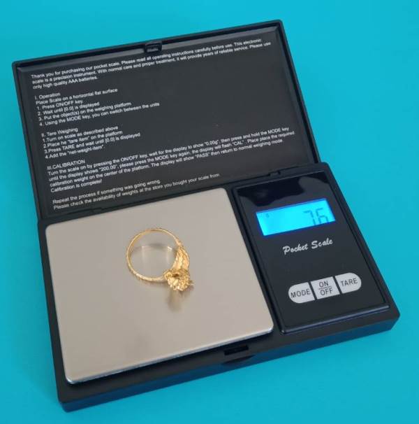 DIGITAL SCALE เครื่องชั่งดิจิตอล แบบพกพา 500/0.1g ดีไซน์สวยงาม ของใหม่แกะกล่อง (เคาะเดียว)