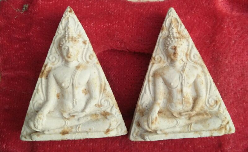 นางพญาหลวงปู่แหวน ปี16ออกวัดสัมพันธวงค์สวนๆ2องค์เคาะเดียวครับ