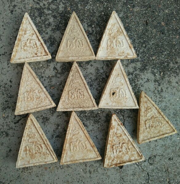 นางพญาหลวงปู่แหวน ปี16ออกวัดสัมพันธวงค์สวยๆ10องค์เคาะเดียวครับ