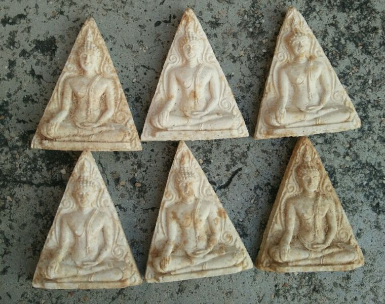 นางพญาหลวงปู่แหวนปี16ออกวัดสัมพันธวงค์สวยๆ6องค์เคาะเดียวครับ