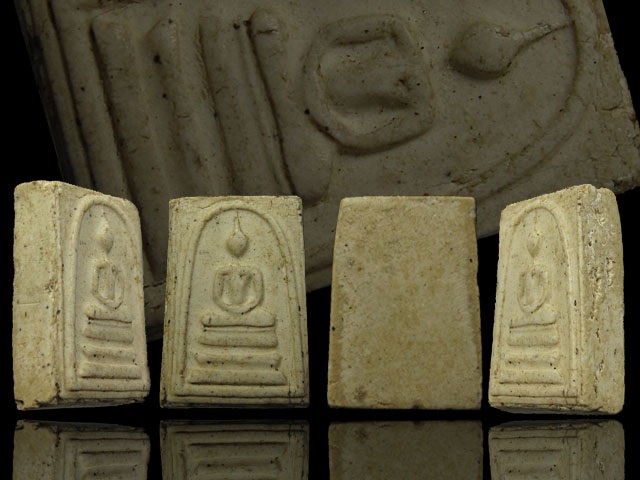 พระสมเด็จ วัดระฆัง รุ่นอนุสรณ์ 108 ปี พิมพ์คะแนน 