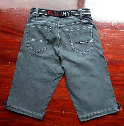ยีนส์ขาสั้น FUBU ของแท้ครับ ดีไซน์คล้ายขาสั้น TOMMY HILFIGER เลย